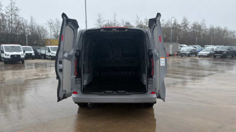 Ford Transit Custom E-320 L1 Rwd 100kW 65kWh H1 Van Limited Auto